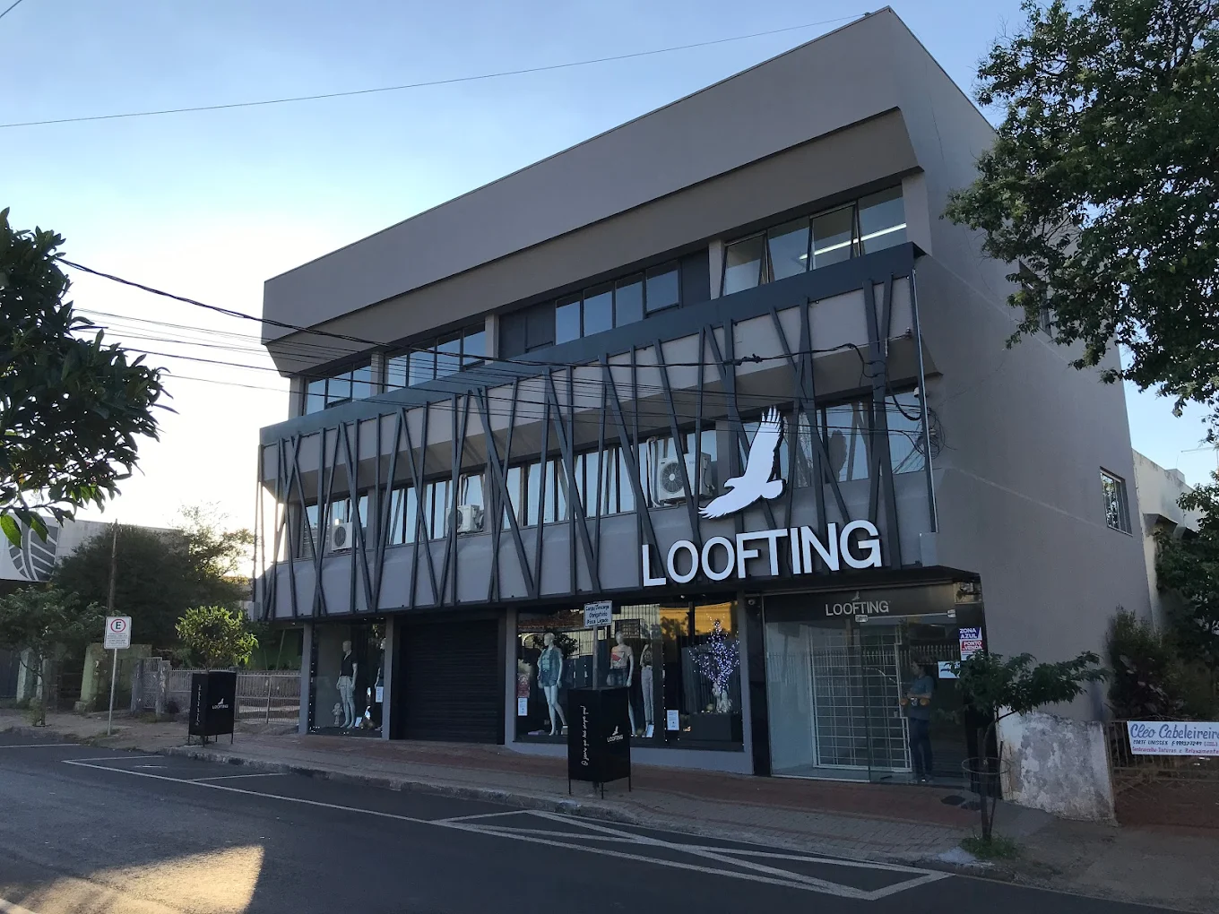 Equipe de design da Loofting trabalhando